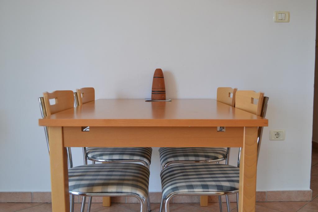 Apartment Jugo ピラン エクステリア 写真